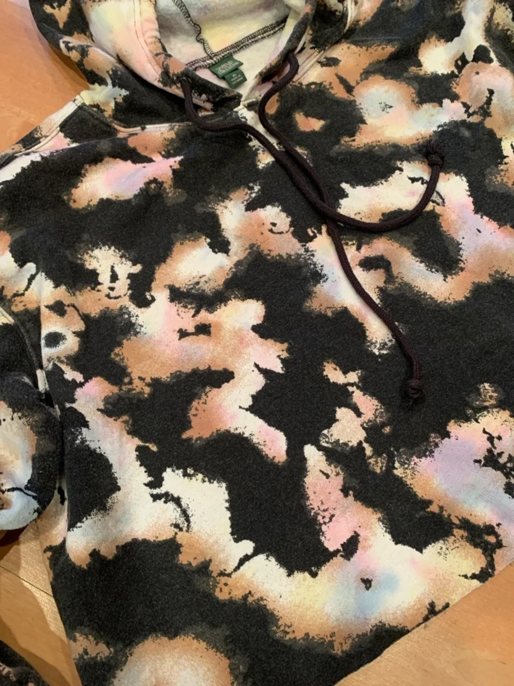 wild fable Black Cropped Tie-Dye Hoodie - Picture 2 of 4